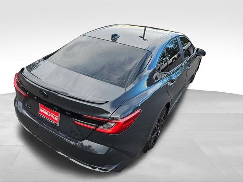 Used 2025 Toyota Camry XSE AWD/4WD image 12