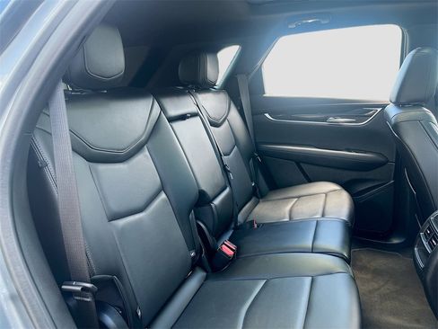 Used 2022 Cadillac XT5 Premium Luxury image 28