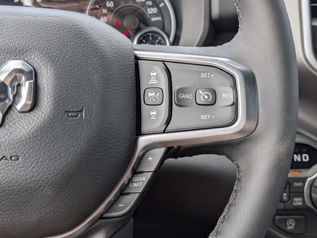 New 2026 RAM 1500 Big Horn AWD/4WD image 25