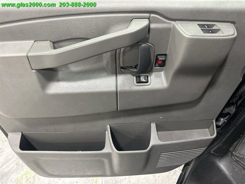 Used 2016 Chevrolet Express 3500 LT w/ LT Preferred Equipment Group image 25