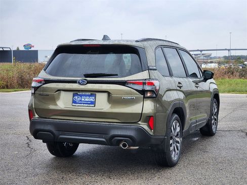 New 2026 Subaru Forester Touring image 3