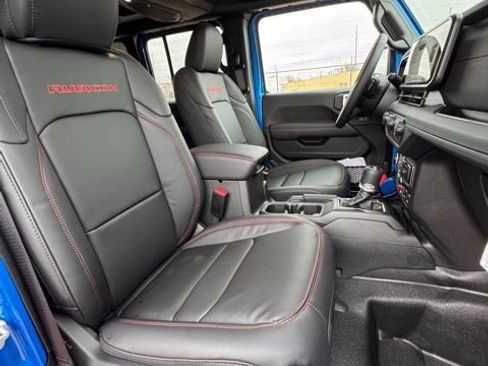 New 2026 Jeep Wrangler Unlimited Rubicon AWD/4WD image 14