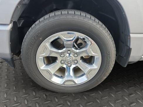 Used 2019 RAM 1500 Big Horn image 25