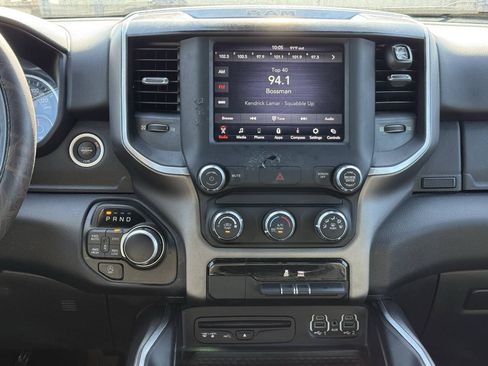 Used 2019 RAM 1500 Big Horn AWD/4WD image 17