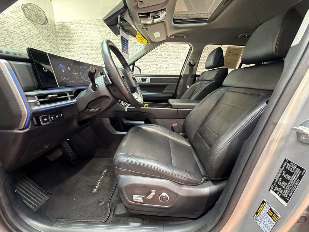 Certified 2024 Hyundai Santa Fe Limited AWD/4WD image 23
