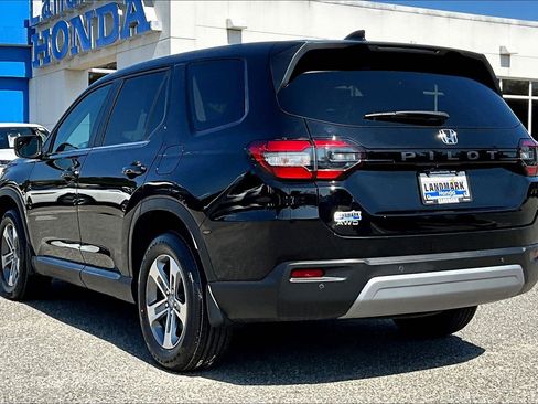 Used 2023 Honda Pilot EX-L image 12