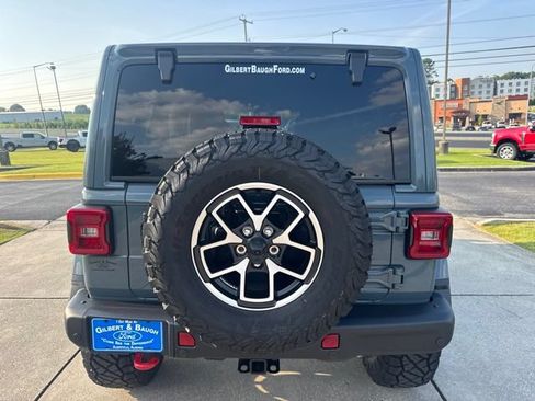 Used 2026 Jeep Wrangler Unlimited Rubicon w/ Safety Group AWD/4WD image 6