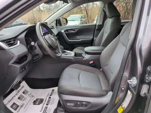 Certified 2024 Toyota RAV4 XLE image 18