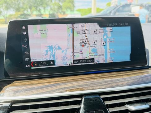 Used 2019 BMW 530i w/ Convenience Package image 25