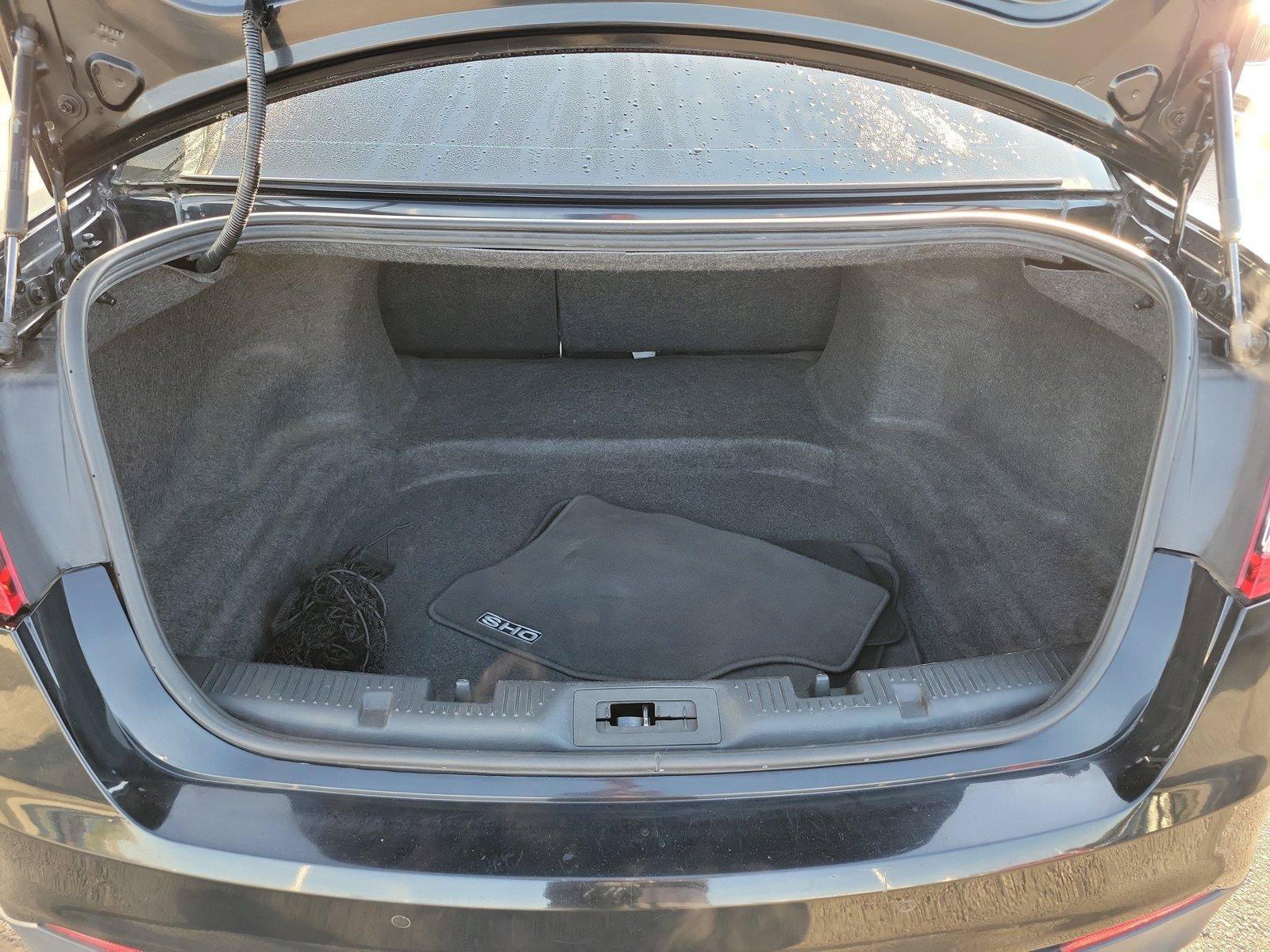 Used 2017 Ford Taurus SHO AWD/4WD image 7