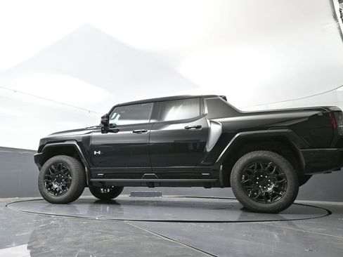 New 2025 GMC Hummer EV 2X image 49