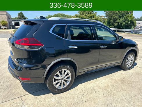 Used 2020 Nissan Rogue SV AWD/4WD image 5