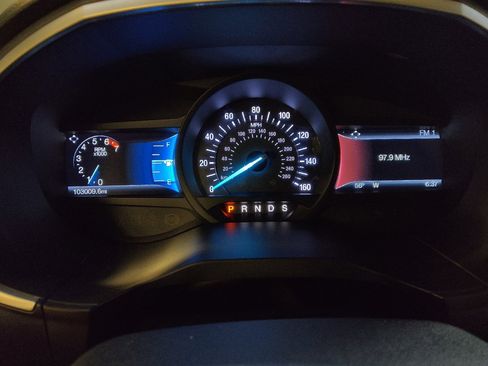 Used 2015 Ford Edge SEL w/ Equipment Group 201A FWD image 23