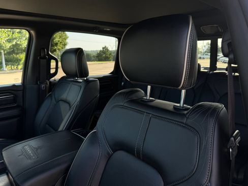 Used 2022 RAM 1500 Limited AWD/4WD image 15