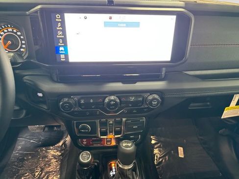 New 2026 Jeep Wrangler Unlimited Rubicon w/ Safety Group AWD/4WD image 5