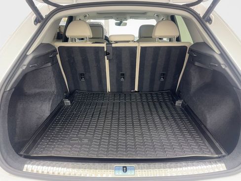 Used 2022 Audi Q3 2.0T Premium w/ Convenience Package image 78