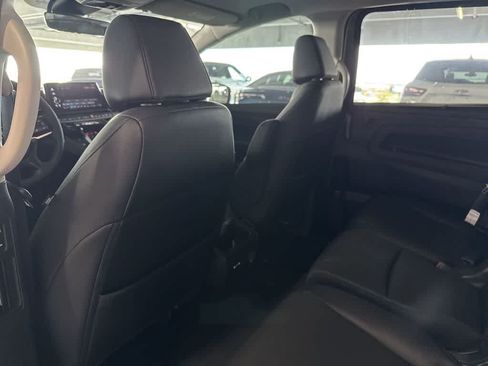 Used 2025 Honda Odyssey EX-L image 26