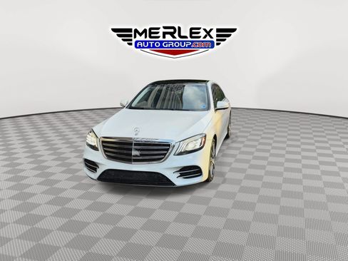 Used 2019 Mercedes-Benz S 560 Sedan image 3