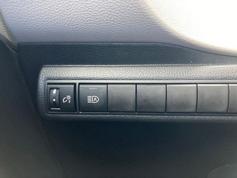 Used 2026 Toyota Corolla LE FWD image 12