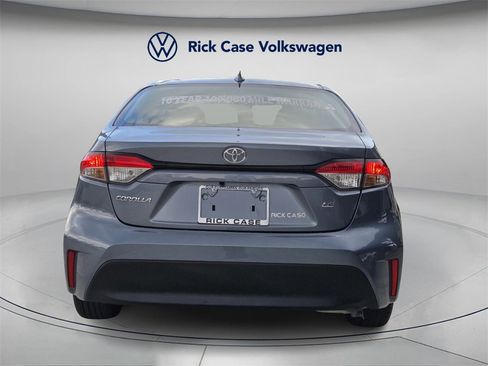 Used 2023 Toyota Corolla LE image 6