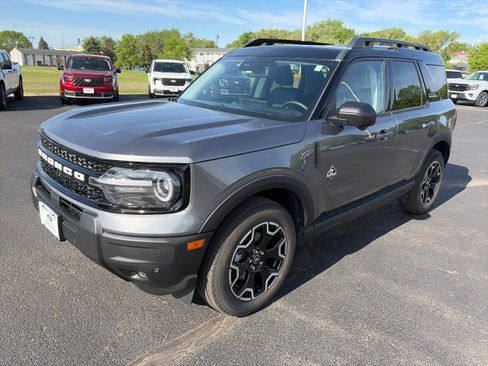 Used 2025 Ford Bronco Sport Outer Banks w/ Outer Banks Tech Package+ AWD/4WD image 28