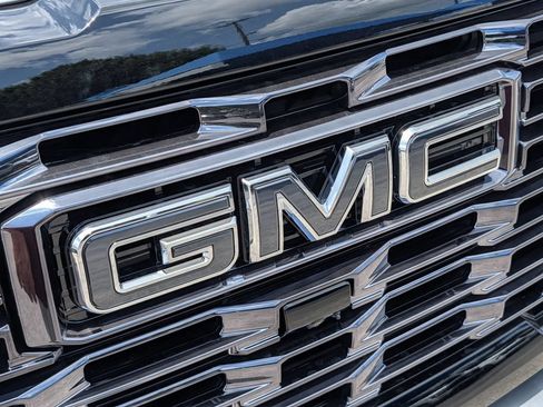 New 2026 GMC Sierra 2500 Denali Ultimate AWD/4WD image 37