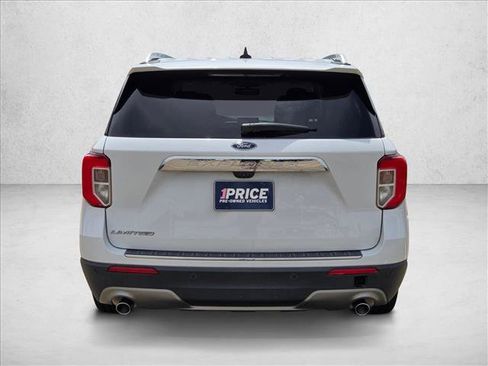 Used 2021 Ford Explorer Limited w/ Equipment Group 301A RWD image 6