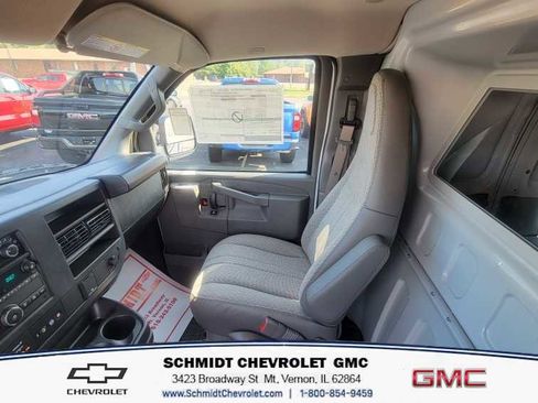 New 2025 Chevrolet Express 2500 w/ Driver Convenience Package image 18