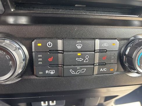 Used 2017 Ford F150 XLT w/ Equipment Group 302A Luxury AWD/4WD image 19