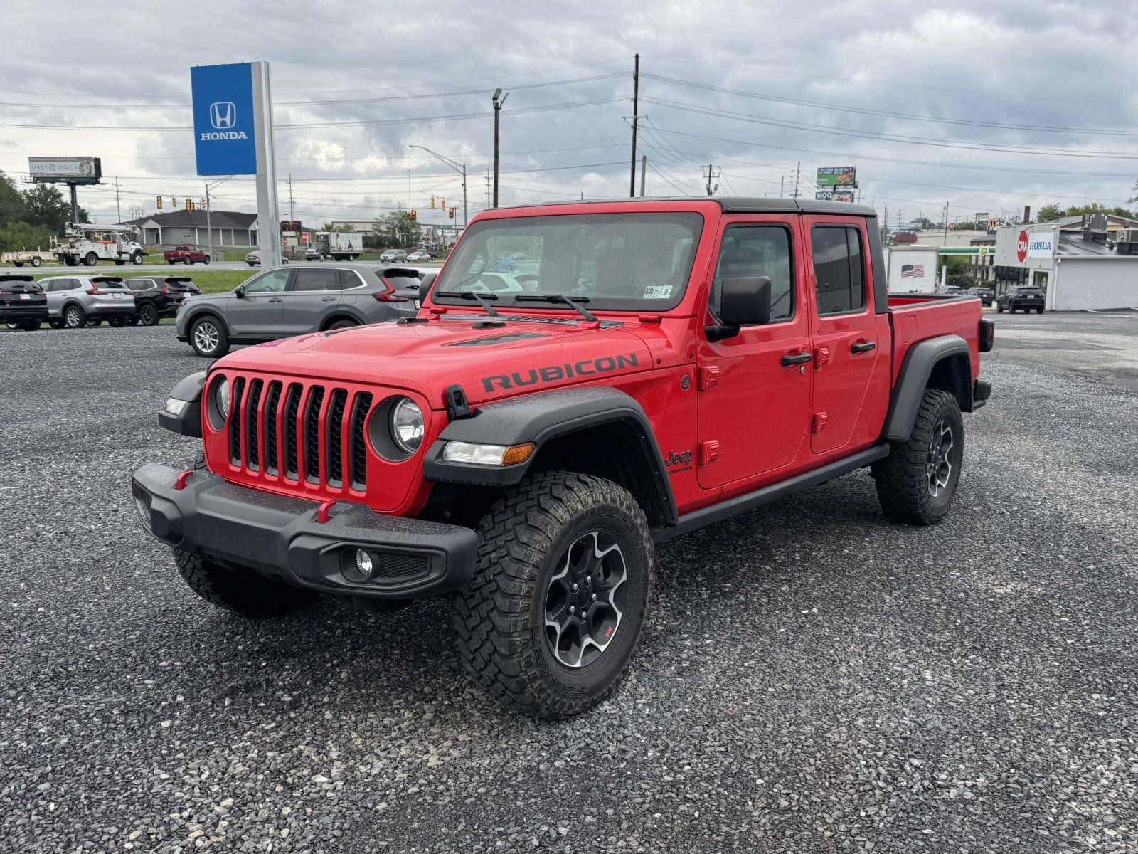 Used 2023 Jeep Gladiator Rubicon w/ Trailer Tow Package AWD/4WD image 27
