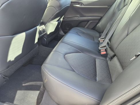 Used 2023 Toyota Camry XSE image 31