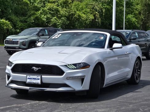 Used 2023 Ford Mustang Premium image 5