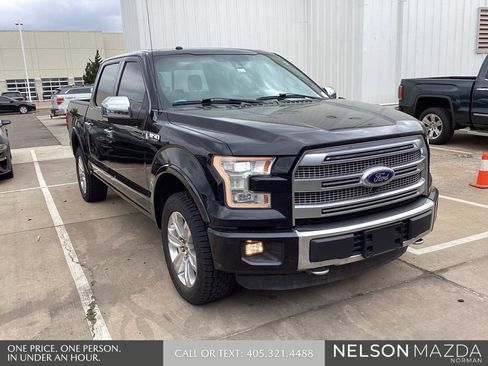 Used 2016 Ford F150 Platinum w/ Equipment Group 701A Luxury image 3