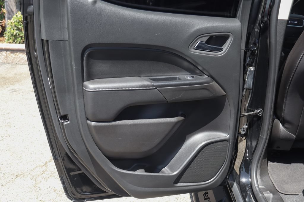 Used 2022 GMC Canyon Elevation w/ Elevation Premium Package AWD/4WD image 43