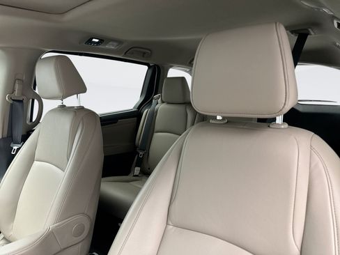 Used 2024 Honda Odyssey EX-L image 10