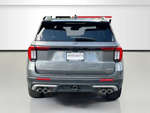 Used 2025 Ford Explorer Platinum w/ Ultimate Package AWD/4WD image 6