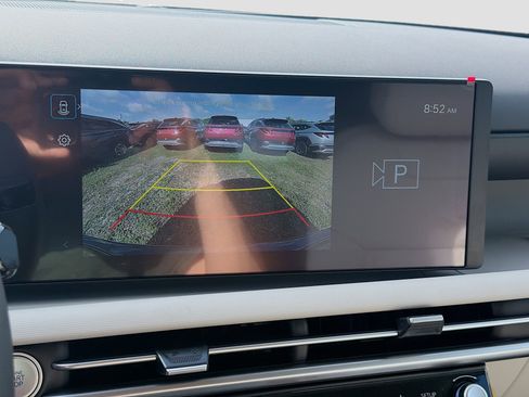 New 2026 Hyundai Tucson SEL FWD image 11