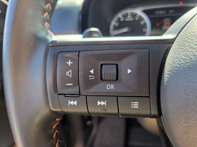 Used 2025 Nissan Pathfinder Rock Creek AWD/4WD image 34