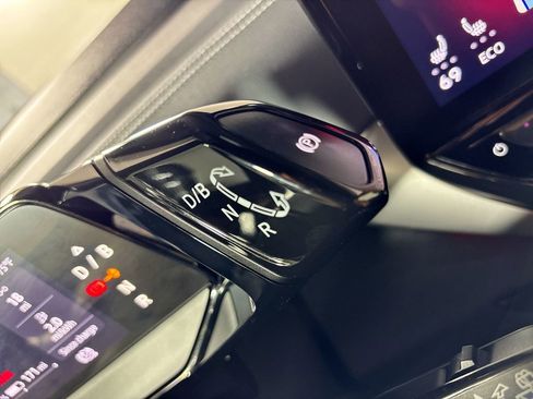 Certified 2023 Volkswagen ID.4 Pro S AWD/4WD image 18