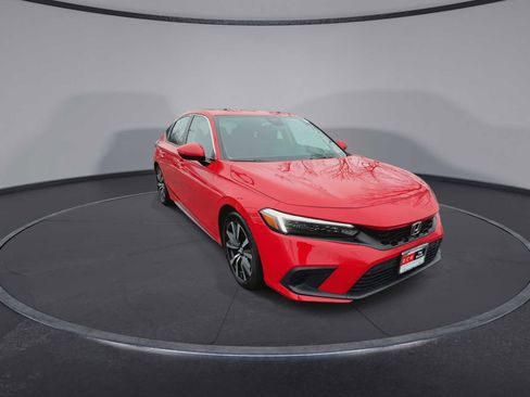 Used 2023 Honda Civic EX-L image 2