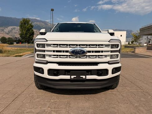 Used 2025 Ford F250 Lariat AWD/4WD image 14