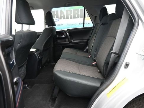 Used 2024 Toyota 4Runner TRD Off-Road image 9