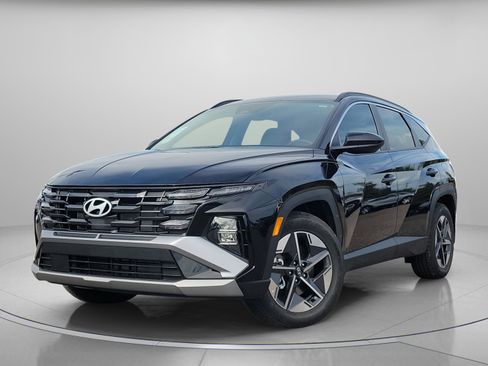 New 2026 Hyundai Tucson SEL image 2