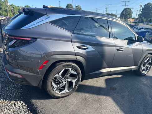 Used 2024 Hyundai Tucson Limited FWD image 11