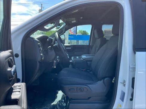 Certified 2022 Chevrolet Silverado 2500 Custom w/ Custom Convenience Package AWD/4WD image 7