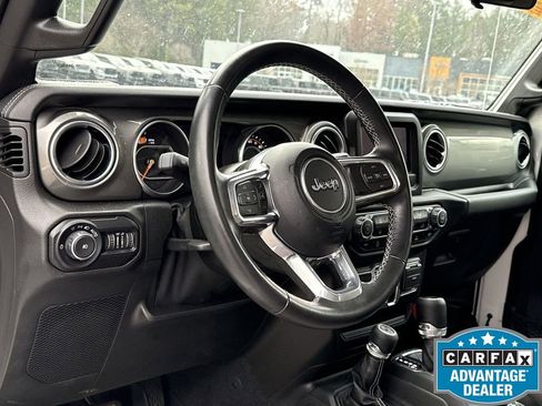 Used 2021 Jeep Wrangler Unlimited Sahara image 12