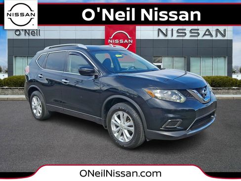 Used 2016 Nissan Rogue SV image 1
