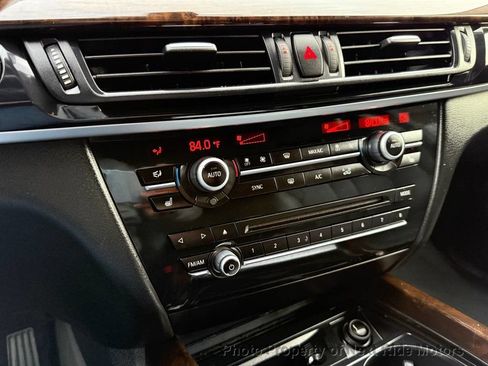 Used 2015 BMW X5 xDrive35i image 12