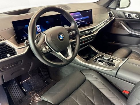 Used 2025 BMW X5 xDrive40i image 9