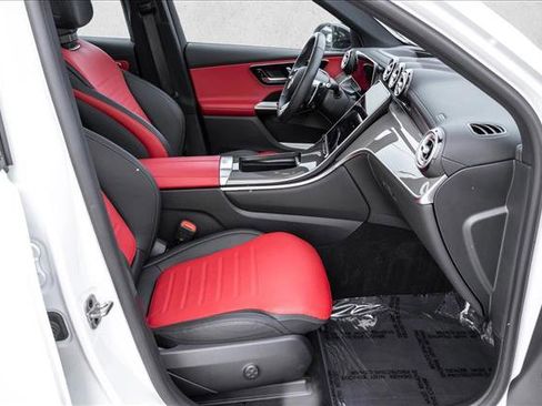 Certified 2025 Mercedes-Benz GLC 43 AMG 4MATIC image 25